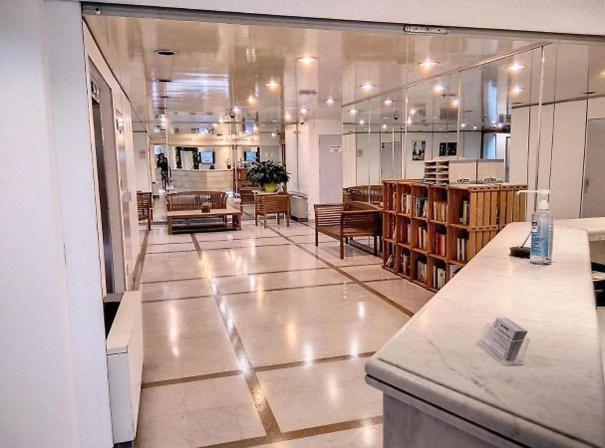 Centre Juan Les Pins Apartman Kültér fotó